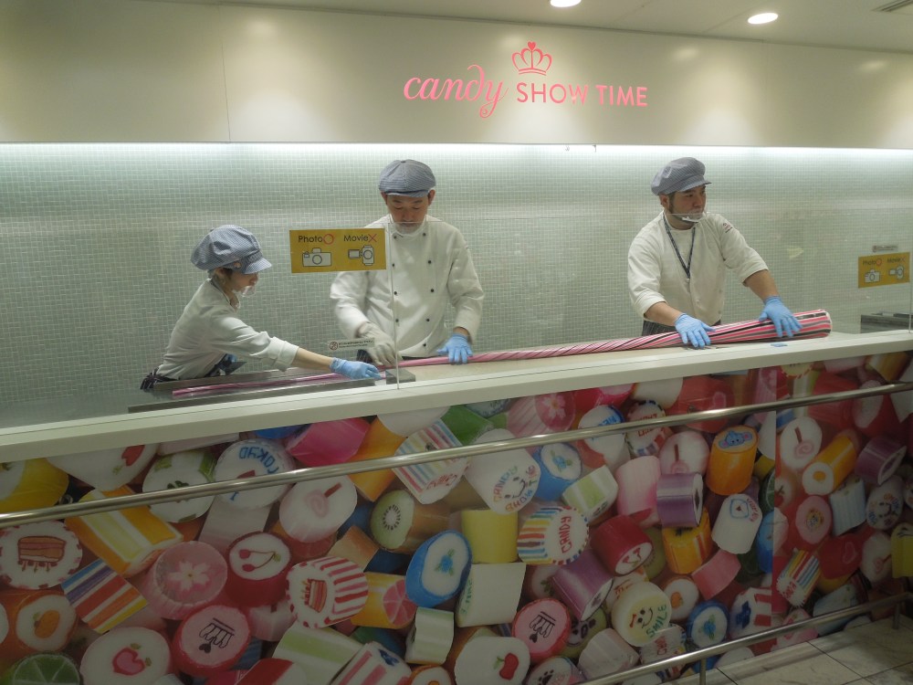 Confection de bonbons à Tokyo, Candy Show Time
