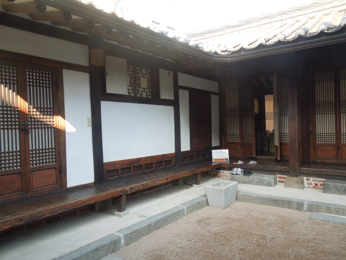 Séoul, Bukchon, Centre de culture