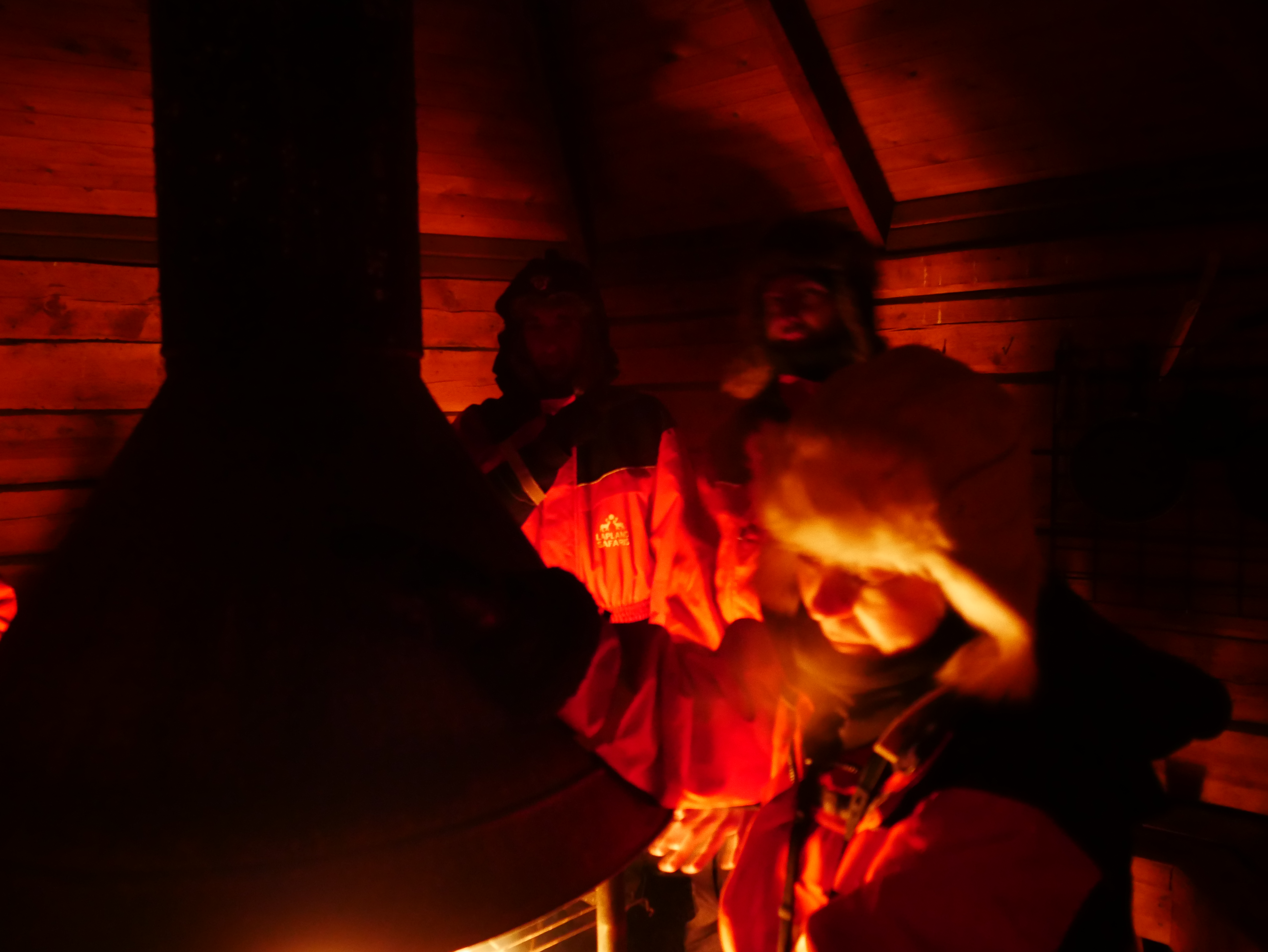 Laponie - Feu de camp