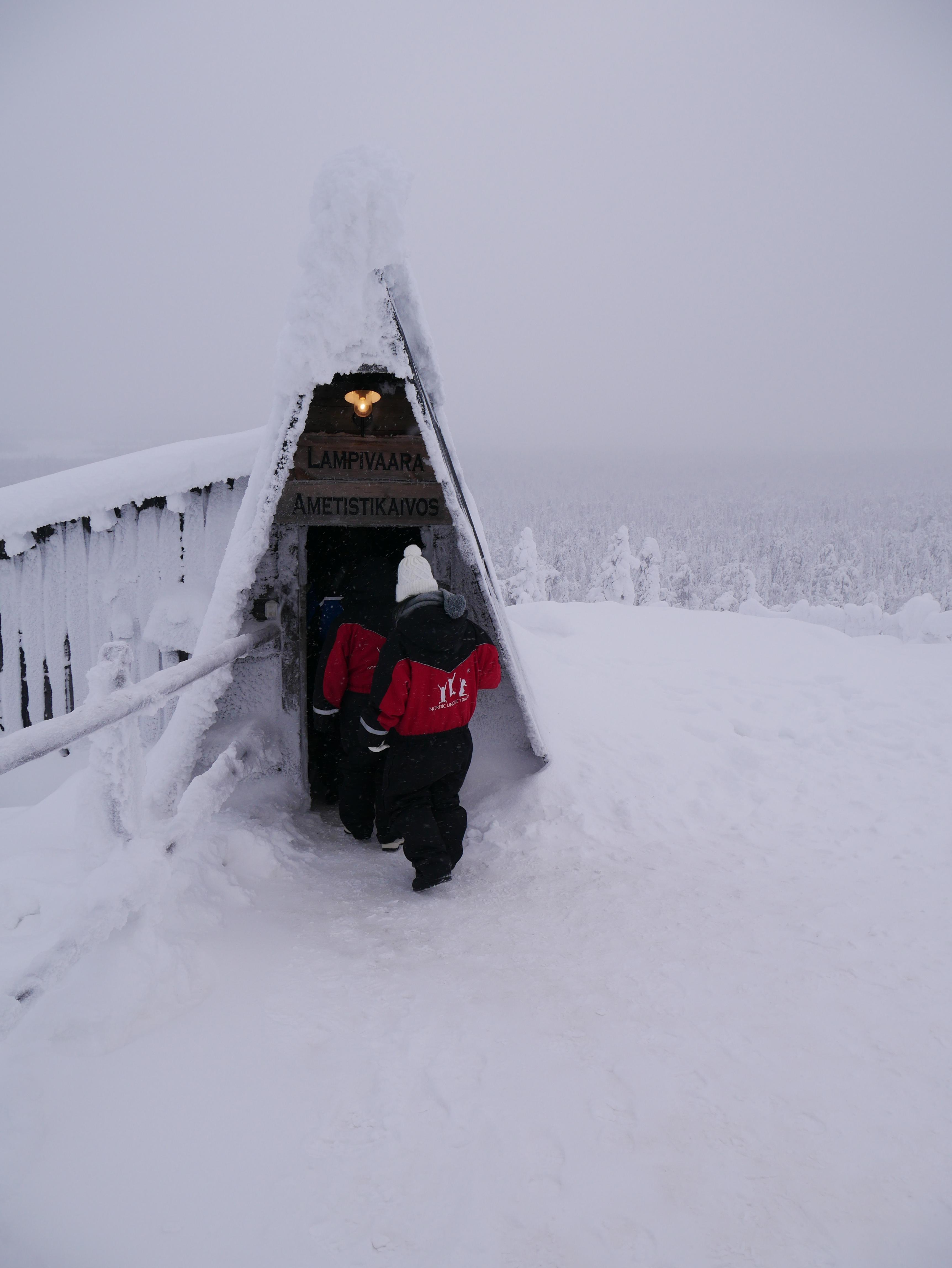 Laponie - L'entrée de la mine d'améthyste