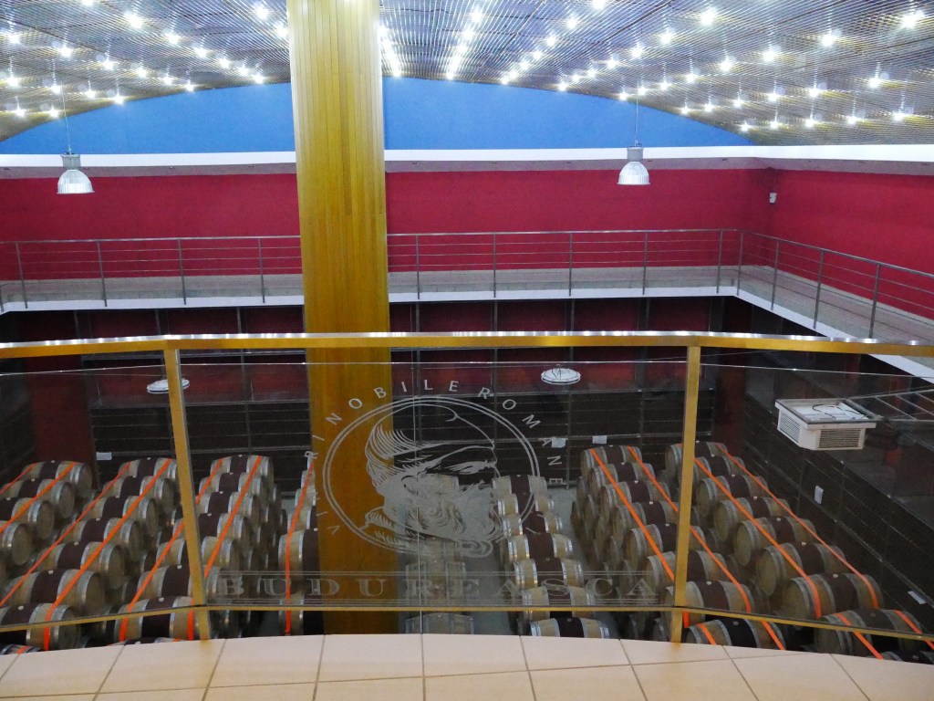 Roumanie - Chai à barriques Budureasca