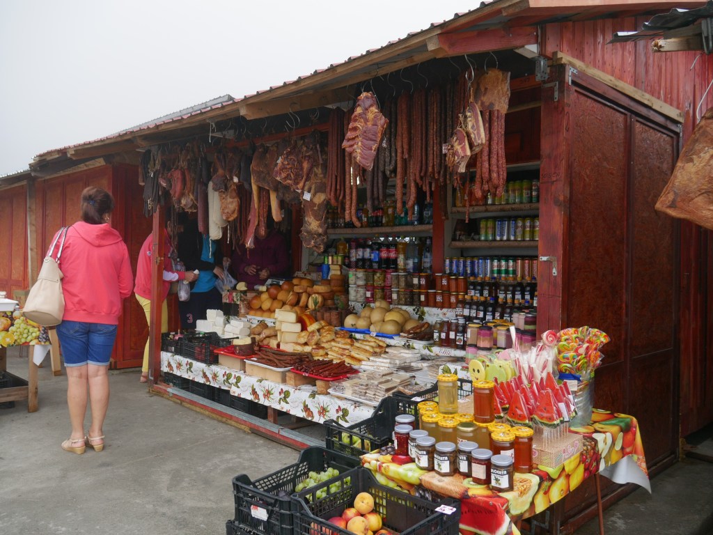 Roumanie - Stands autour du lac Bâlea