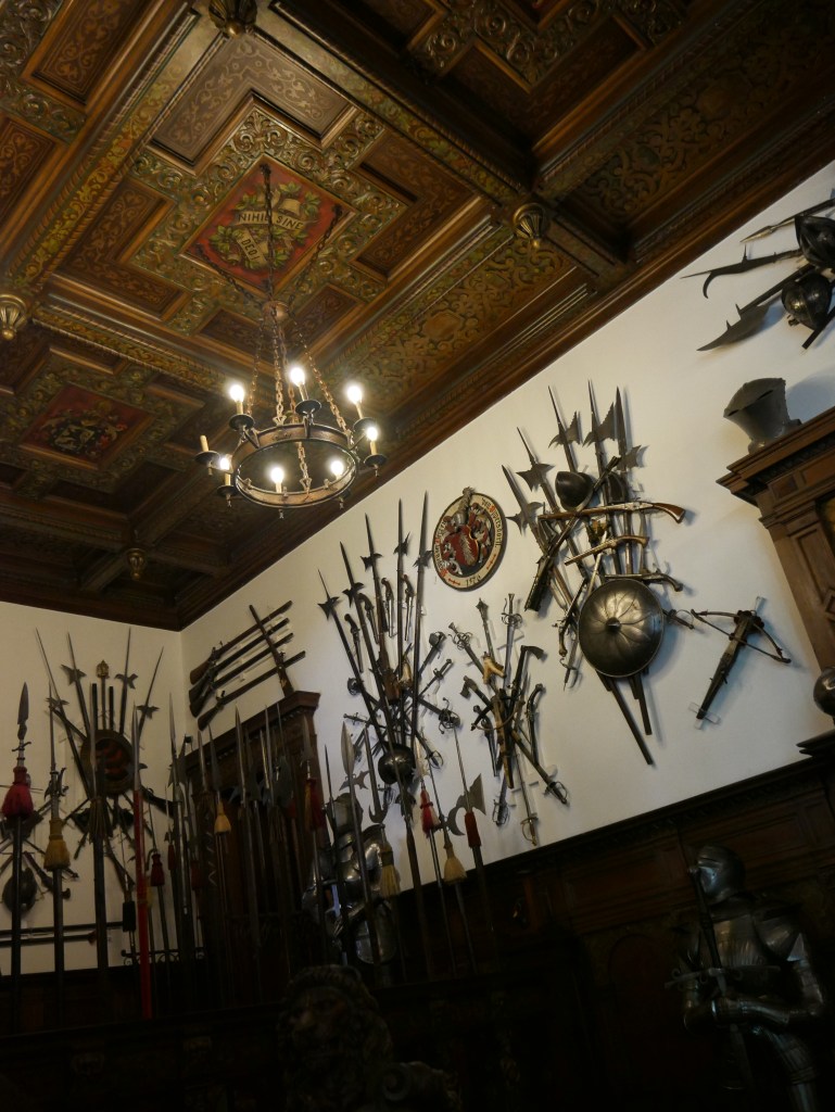 Roumanie - Château de Peles - Salle d'armes