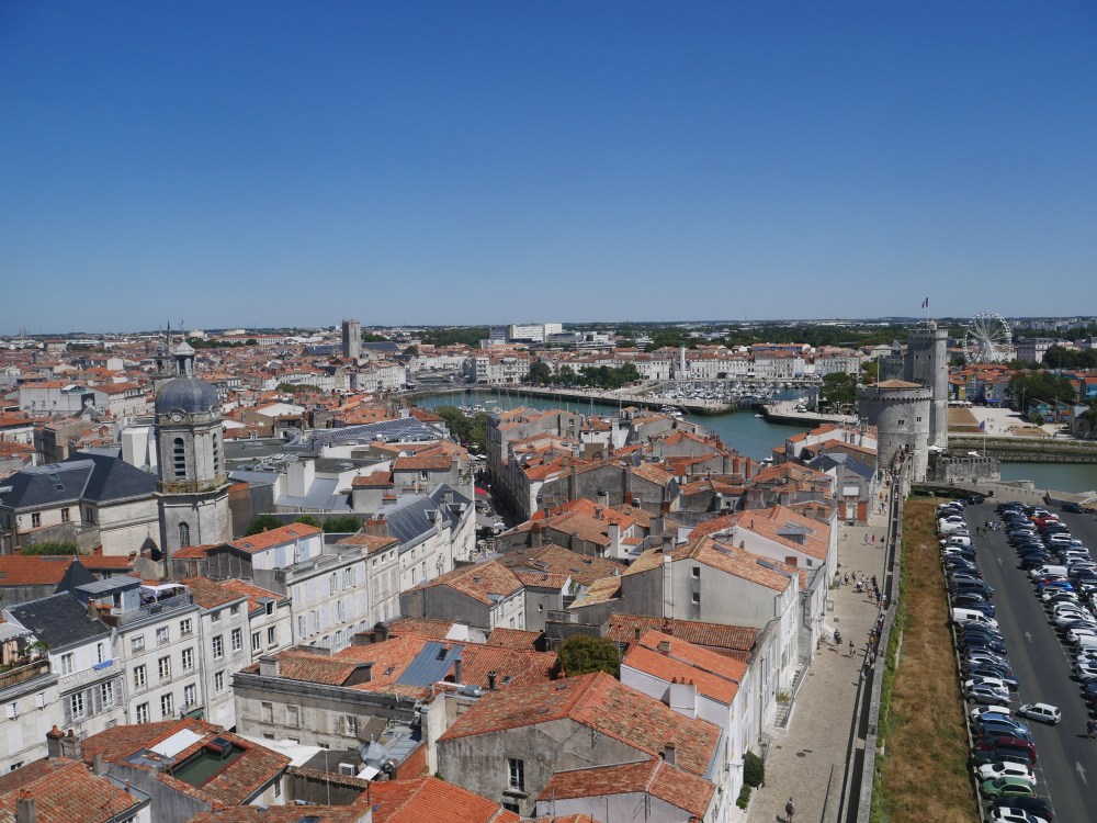 Vue le port depuis la Tour de la Lanterne