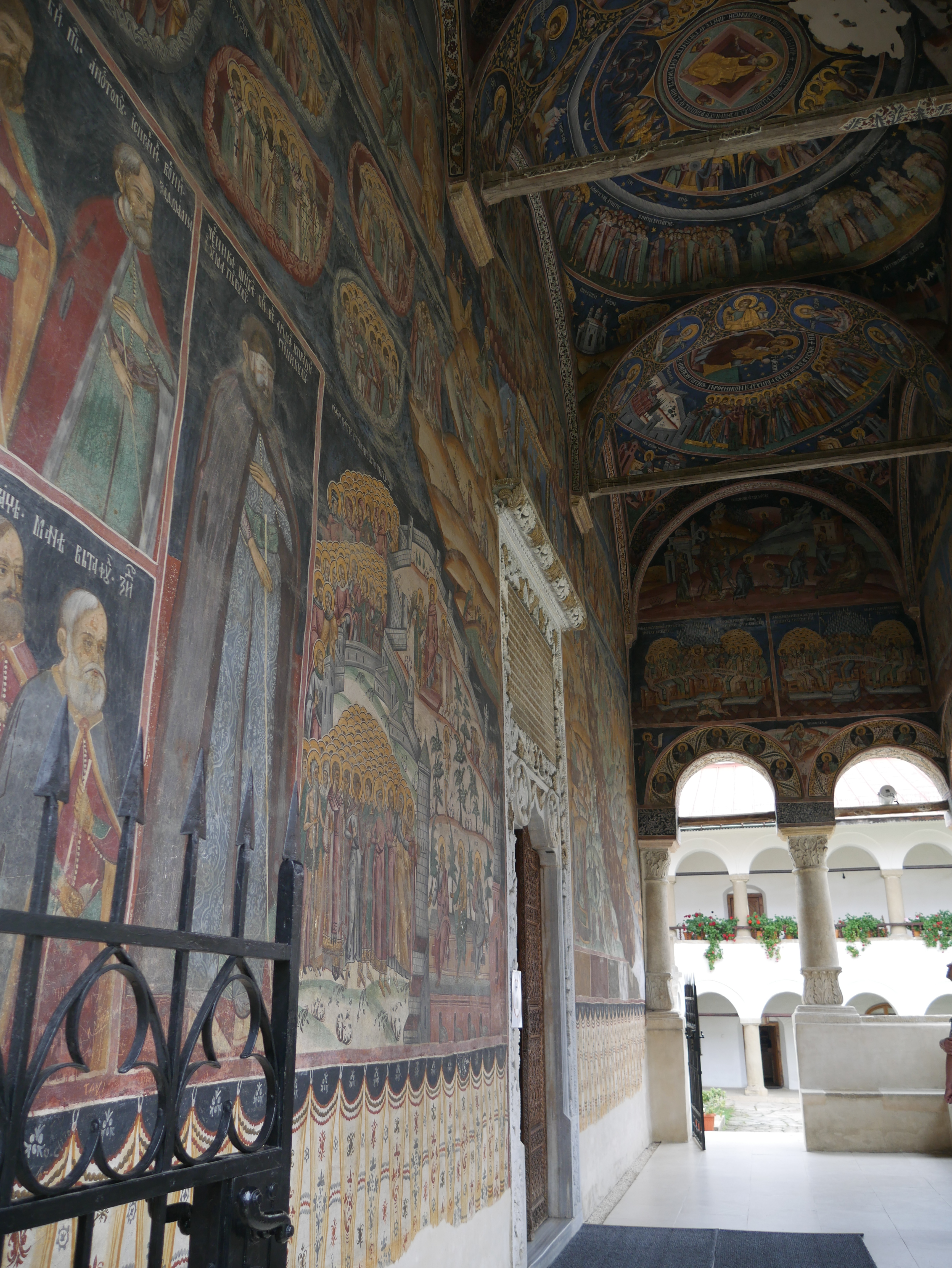 Toutes ces peintures, ces couleurs...